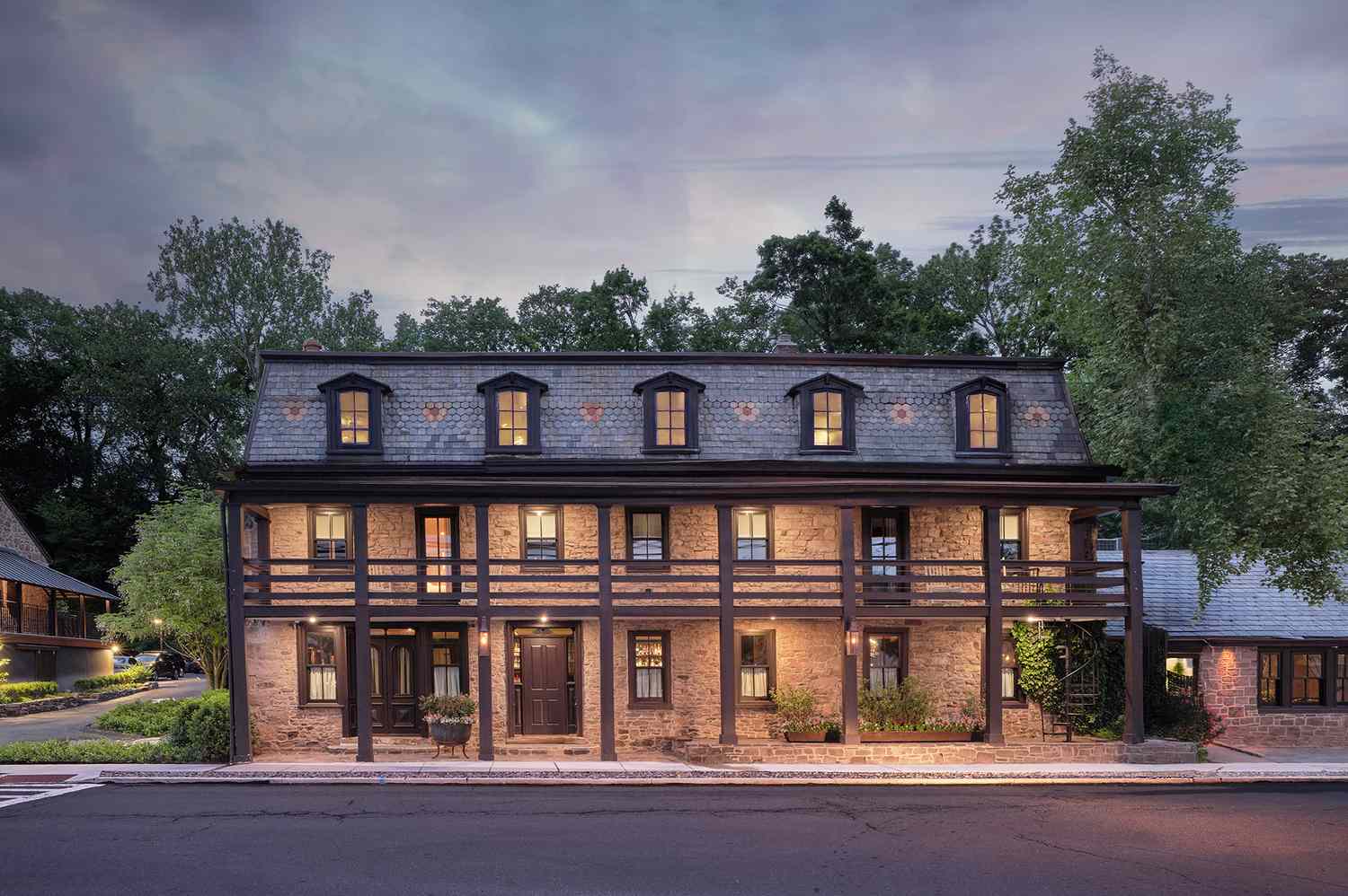 The Stockton Inn: A Historic 9-Room Escape Just 90 Minutes from NYC