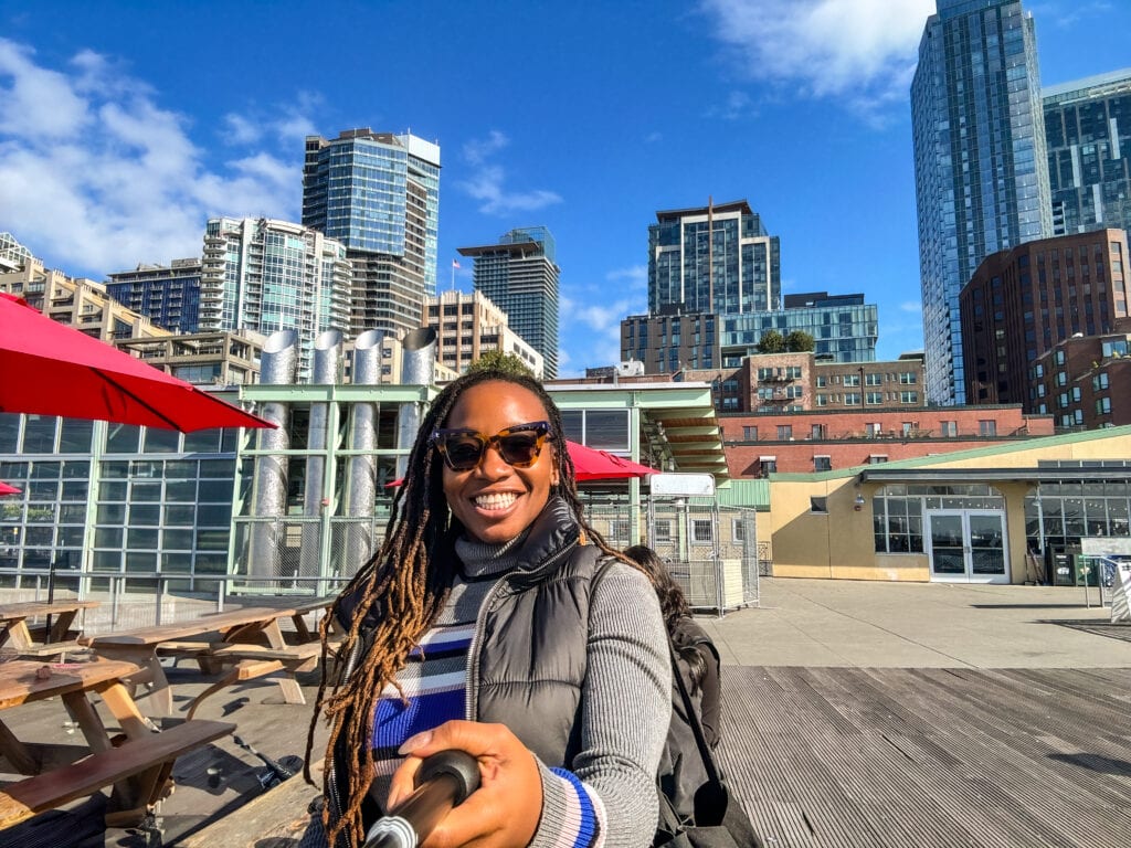 8 Essential Solo Travel Rules: How to Master Going Alone in 2026