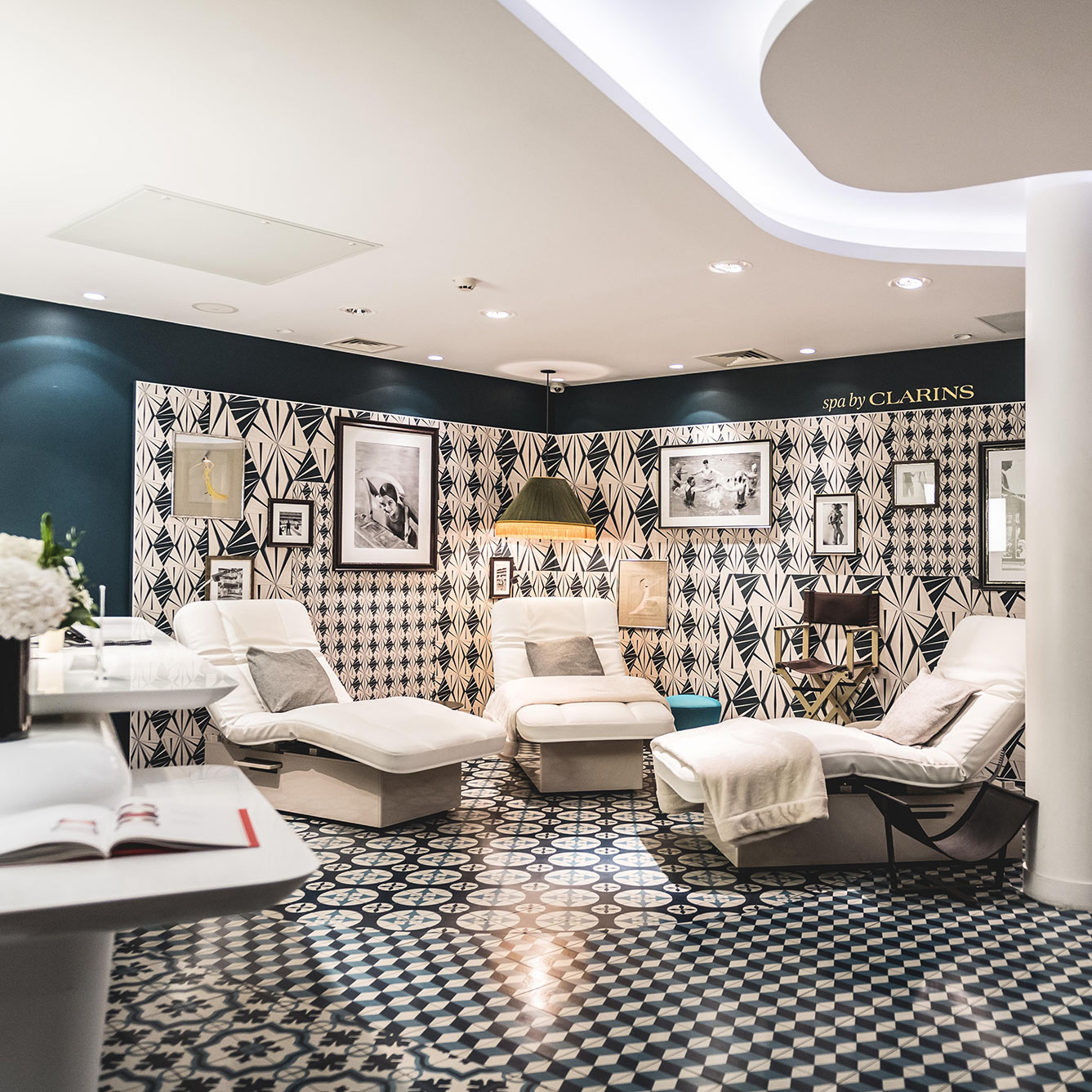 The large historic Art Deco outdoor-style swimming pool at Molitor.